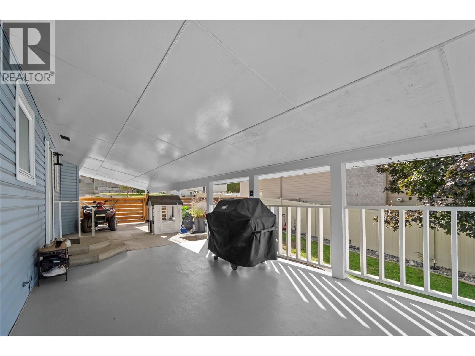 1270 Heustis Drive
