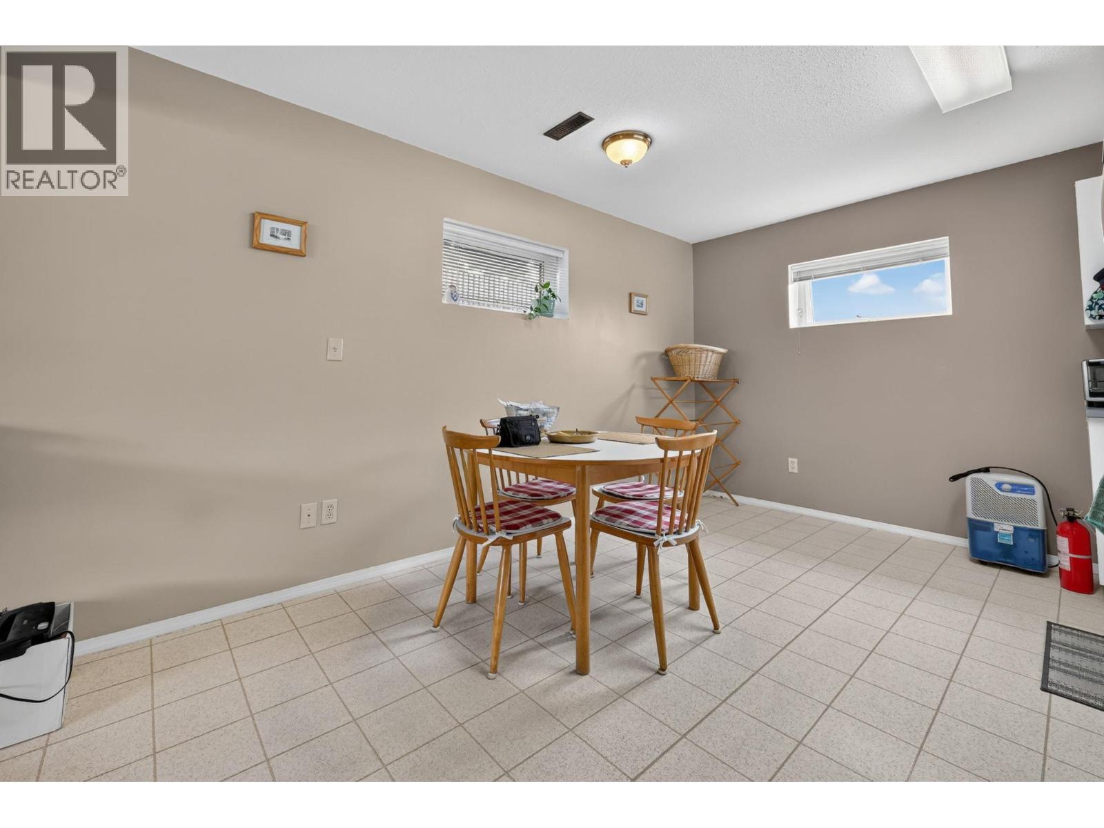 879 Trench Court