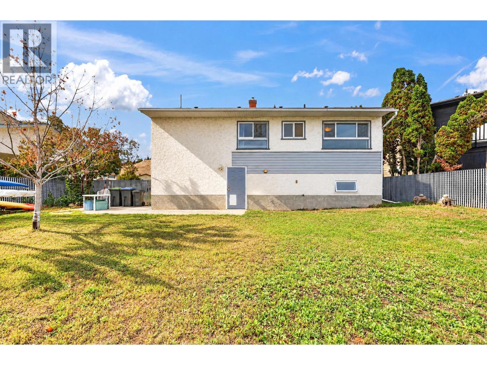 879 Trench Court