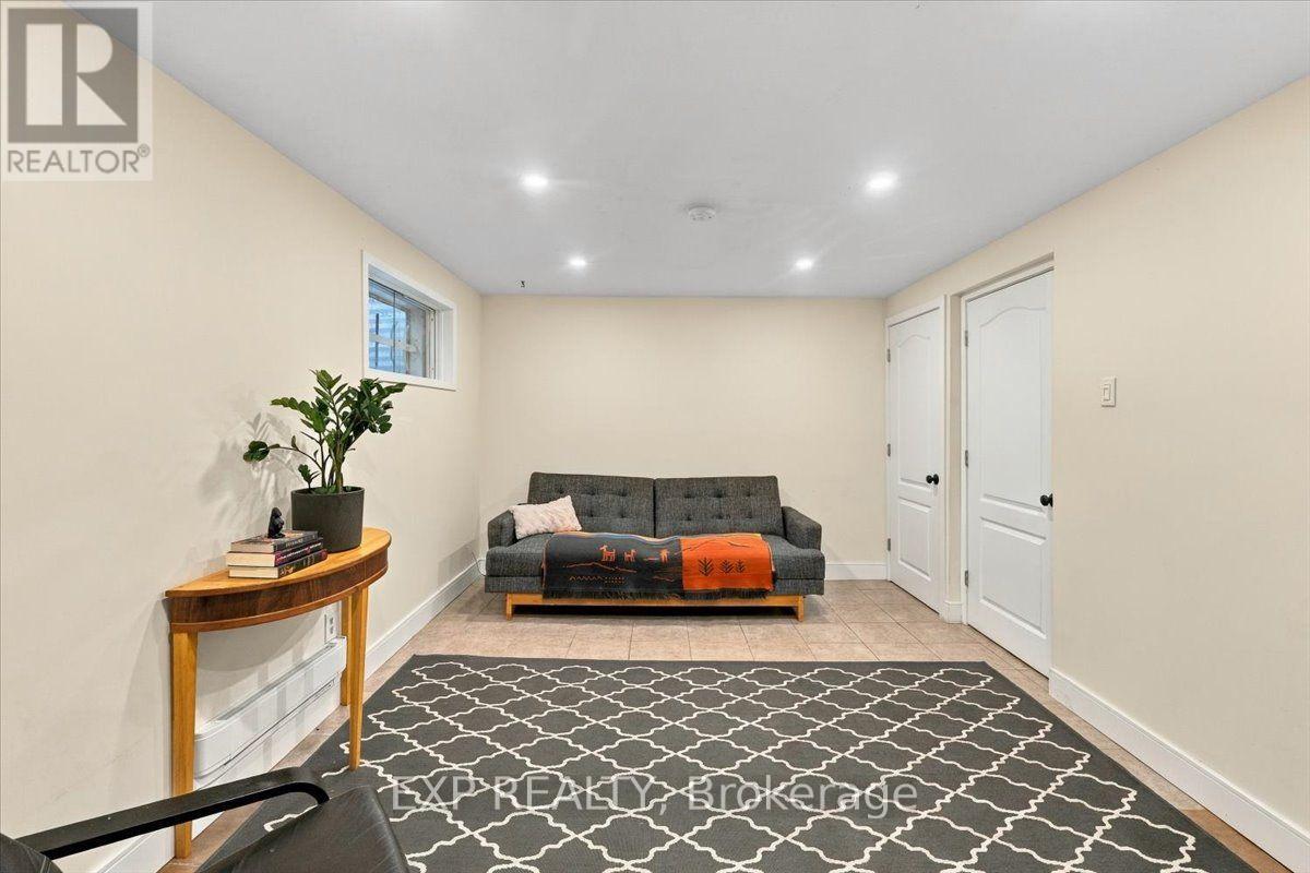 63 - 2145 Sherobee Road, Mississauga, Ontario  L5A 3G8 - Photo 12 - W13879168