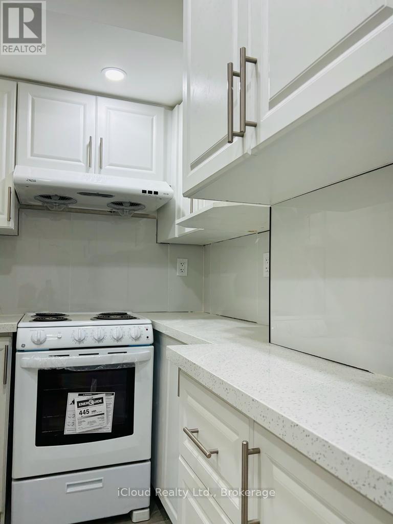 Basement Unit - 35 Brixham Lane, Brampton, Ontario  L7A 5K2 - Photo 2 - W13879176