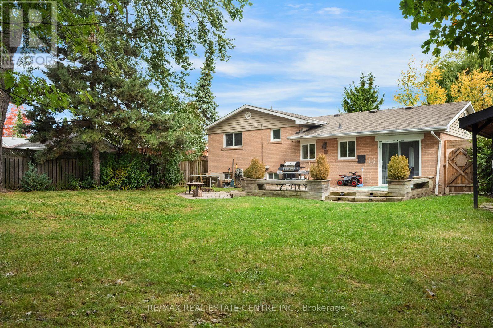 66 Theodore Drive, Mississauga, Ontario L5M 1E4 - Photo 16 - W13870122