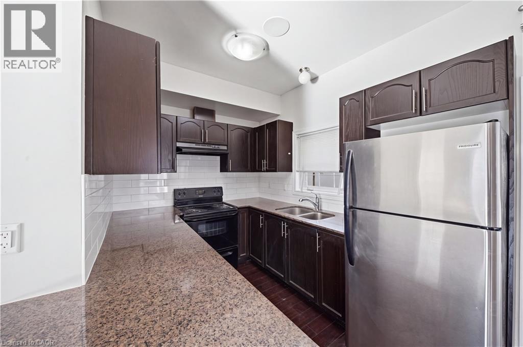 2 Whitehaven Lane, Kitchener, Ontario  N2H 0B3 - Photo 13 - 40866607