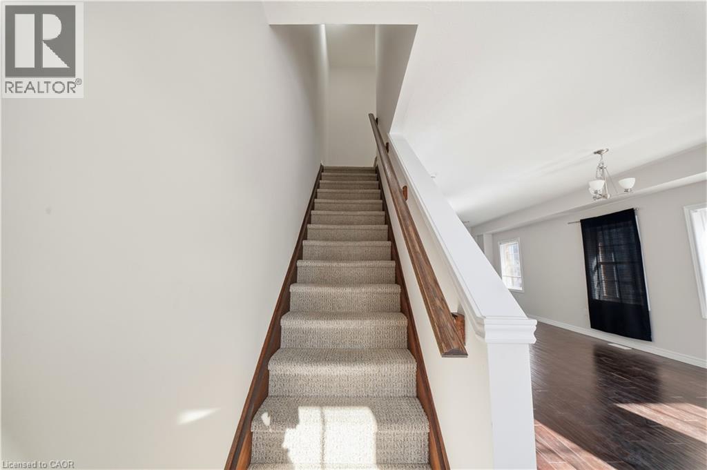 2 Whitehaven Lane, Kitchener, Ontario  N2H 0B3 - Photo 20 - 40866607
