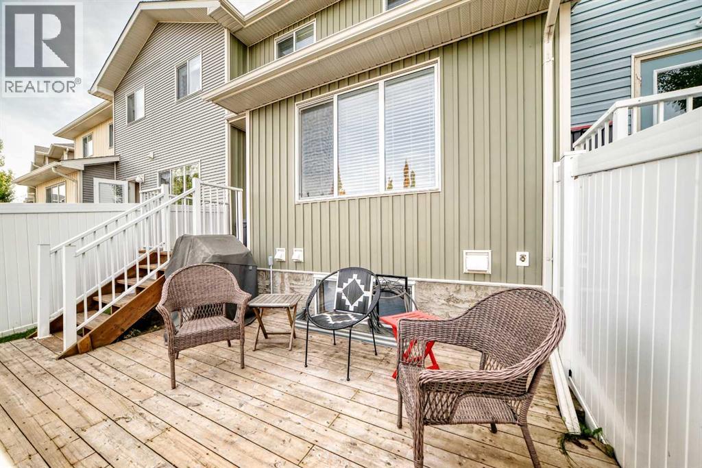 17 Kings Heights Dr  SE