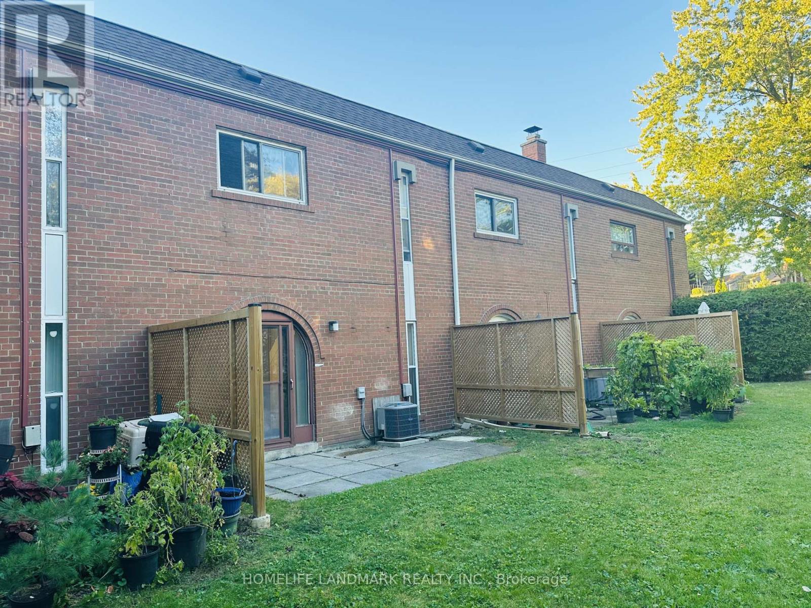 136 - 15 Esterbrooke Avenue, Toronto, Ontario  M2J 2C5 - Photo 28 - C13879206