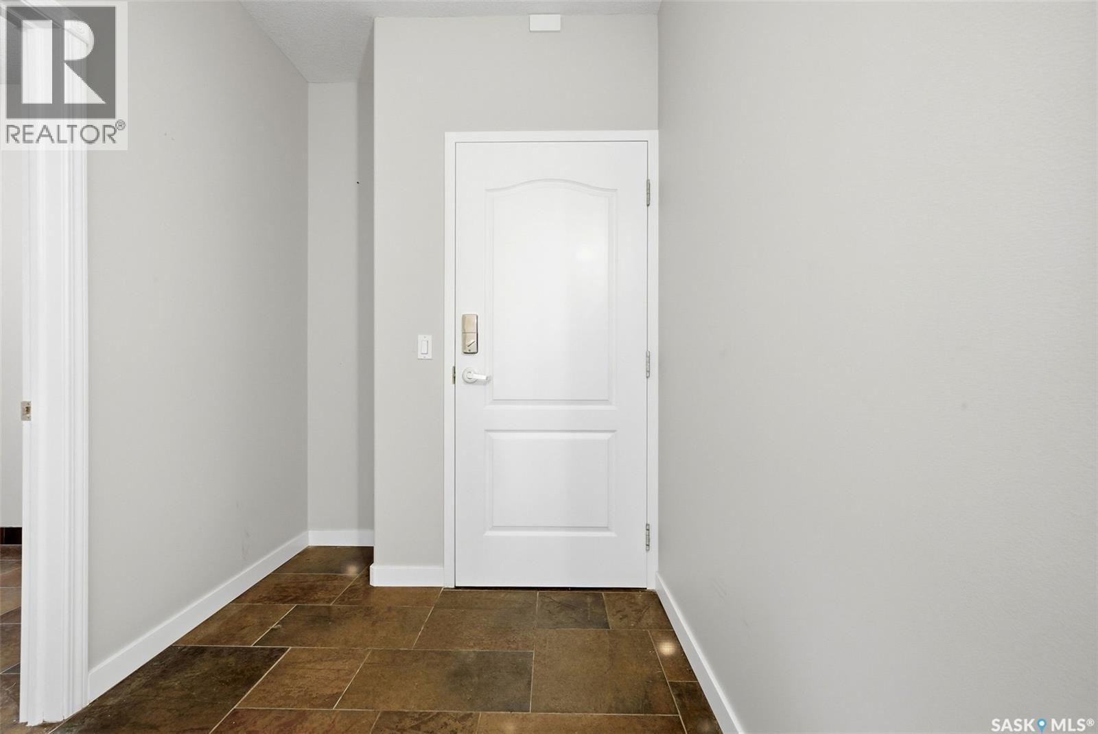 1203 1901 Victoria Avenue, Regina, Saskatchewan  S4P 3R4 - Photo 3 - SK050744