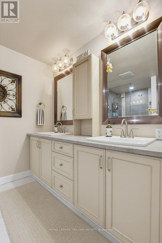 185 Centennial Avenue, Central Elgin, Ontario  N5R 5B3 - Photo 25 - X13879214