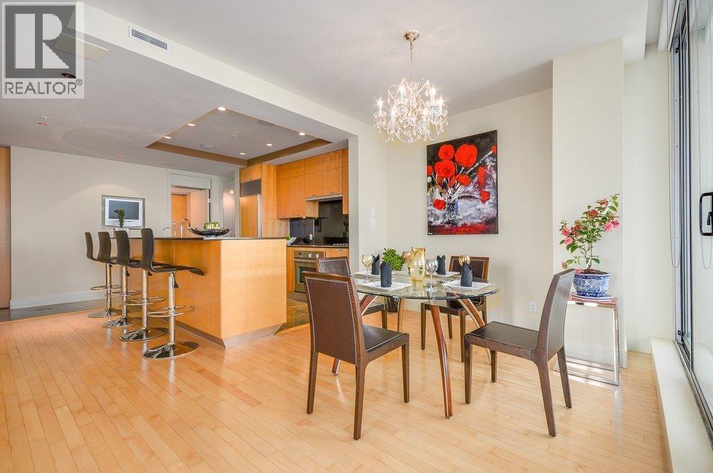 3304 1077 W CORDOVA STREET