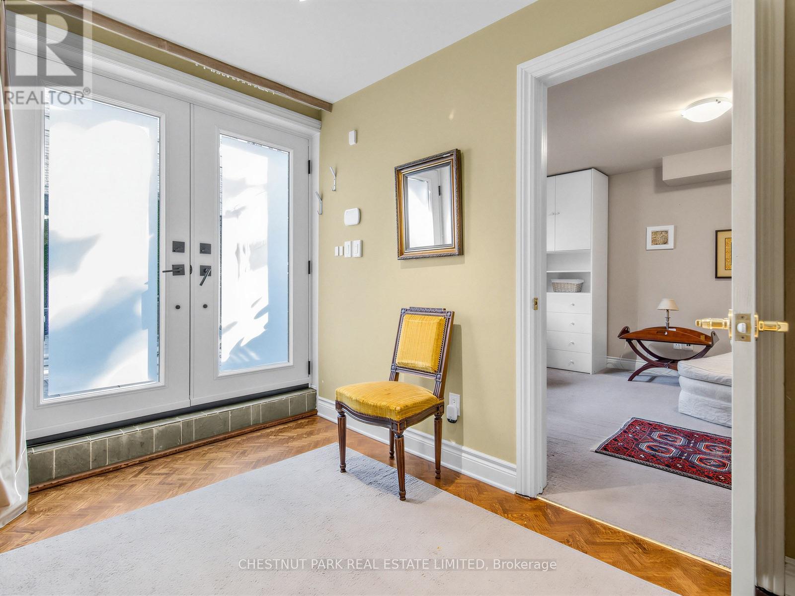 25 Clarendon Avenue, Toronto (Casa Loma), Ontario  M4V 1H8 - Photo 31 - C13879230
