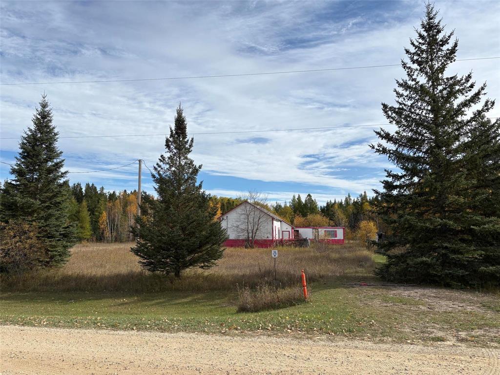 60071 Ducharme Road N, Ste Rita, Manitoba R0E 1X0 - Photo 0 - 202625314