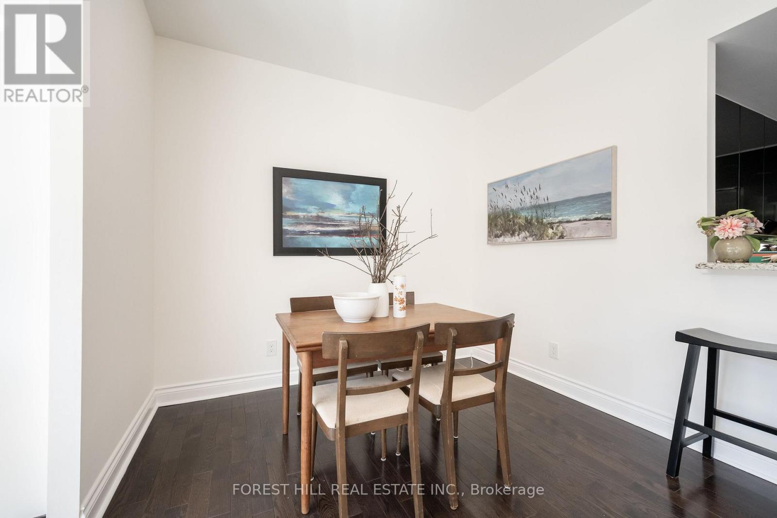 215 - 77 Avenue Road, Toronto, Ontario  M5R 3R8 - Photo 19 - C13878912