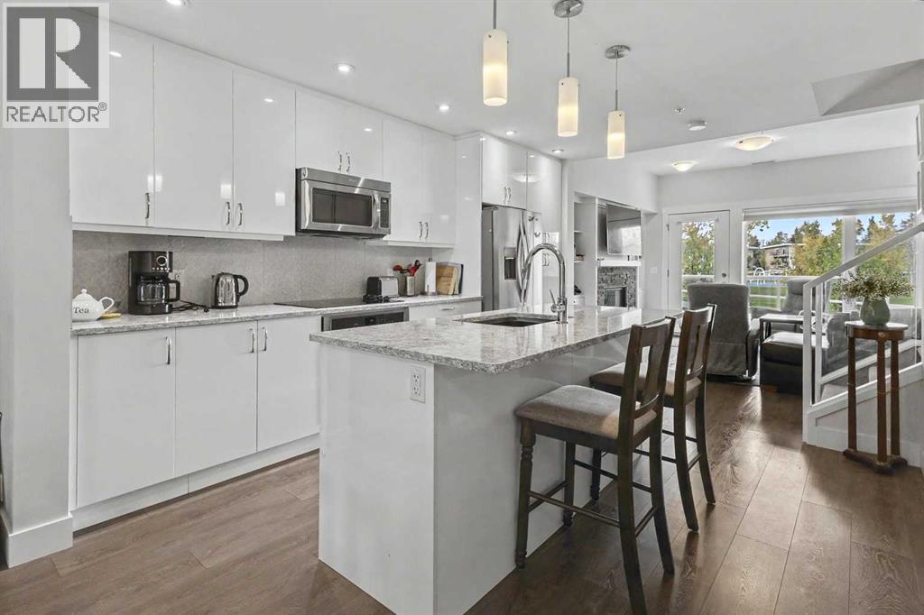 304, 20 Brentwood Common NW