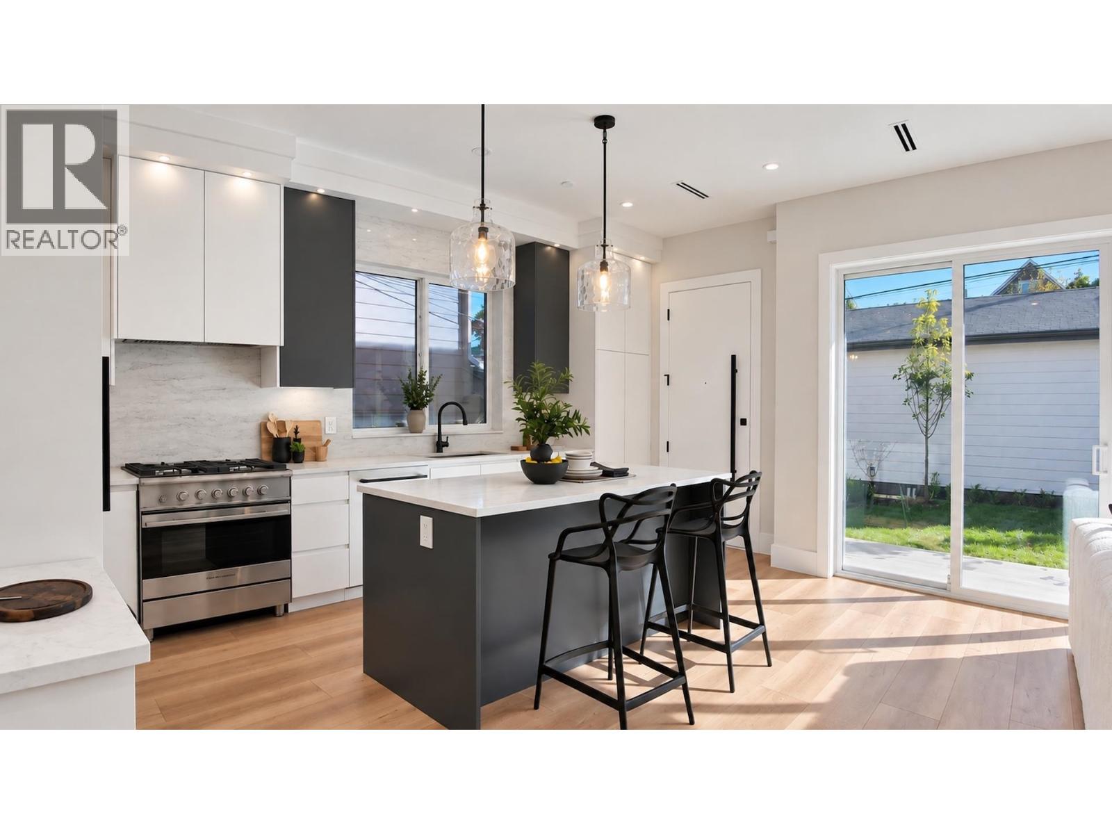 2 746 E 12th Avenue, Vancouver, British Columbia  V5T 2H9 - Photo 13 - R3173223
