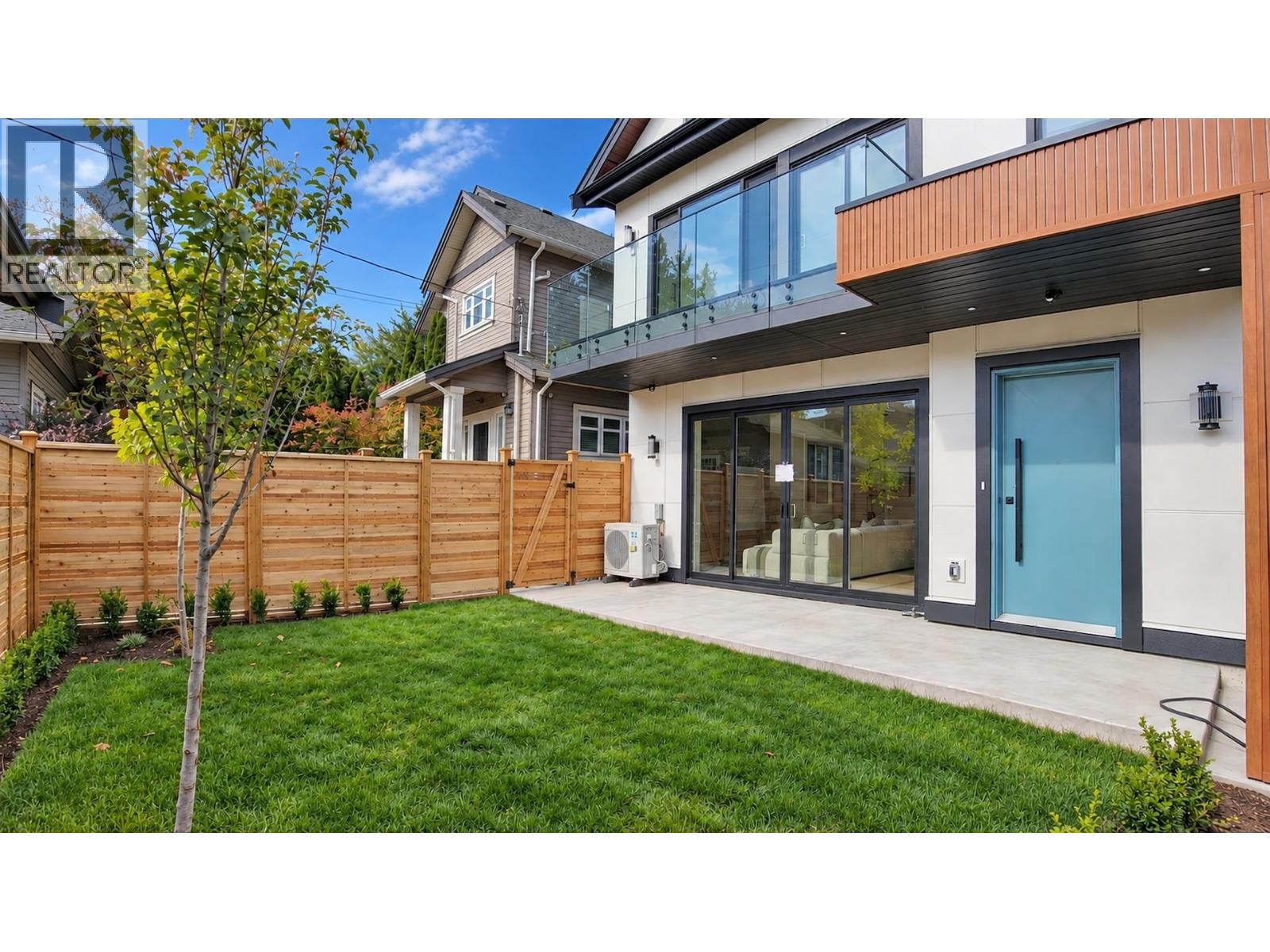 2 746 E 12th Avenue, Vancouver, British Columbia  V5T 2H9 - Photo 3 - R3173223