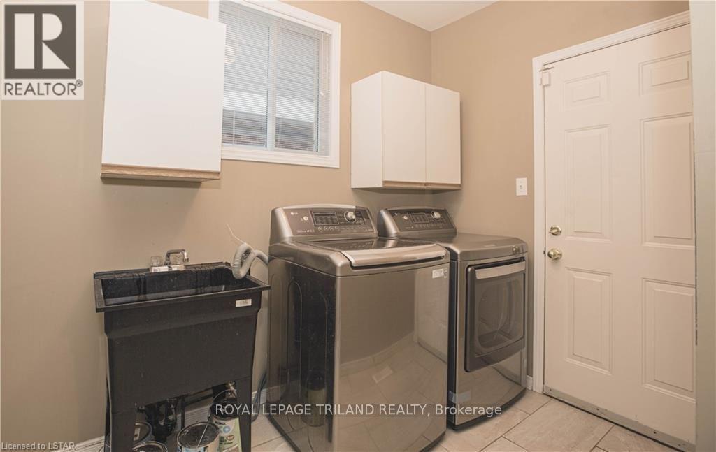 905 Redoak Avenue, London North, Ontario  N6H 5R6 - Photo 38 - X13879242