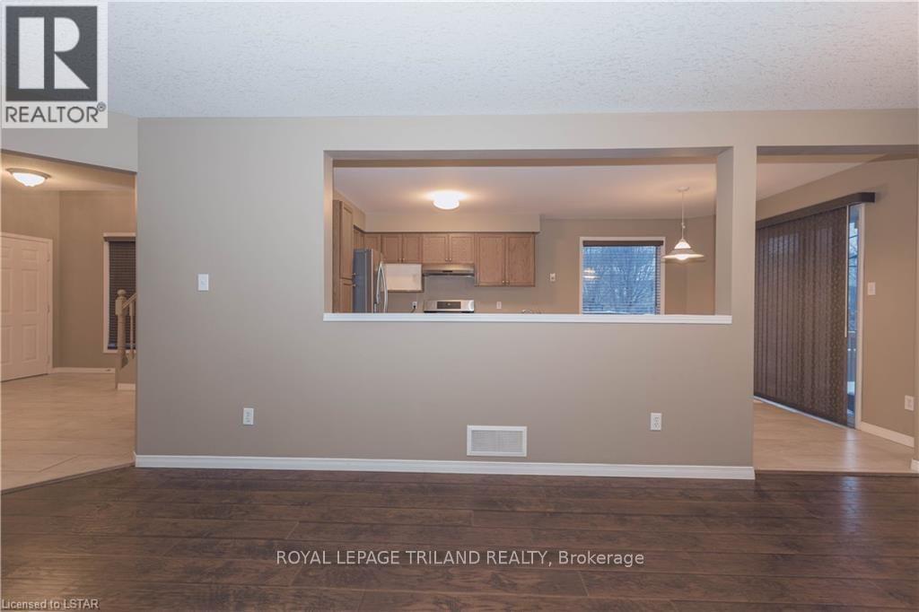 905 Redoak Avenue, London North, Ontario  N6H 5R6 - Photo 8 - X13879242