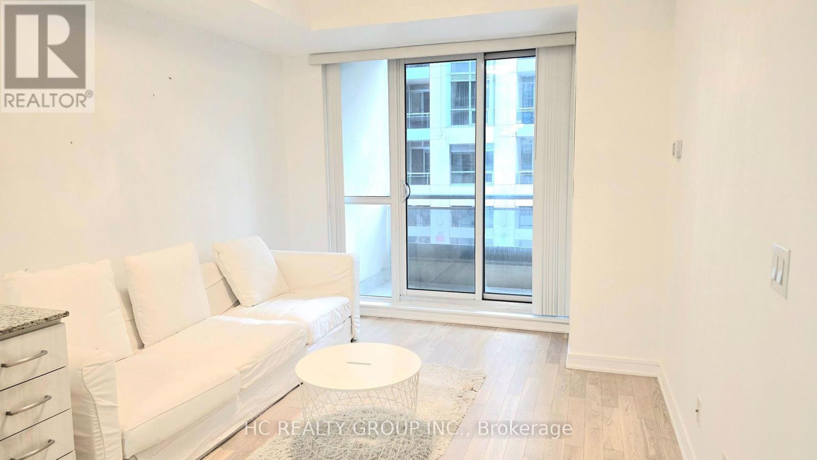 213 - 9191 Yonge Street, Richmond Hill, Ontario  L4C 1E2 - Photo 3 - N13879250