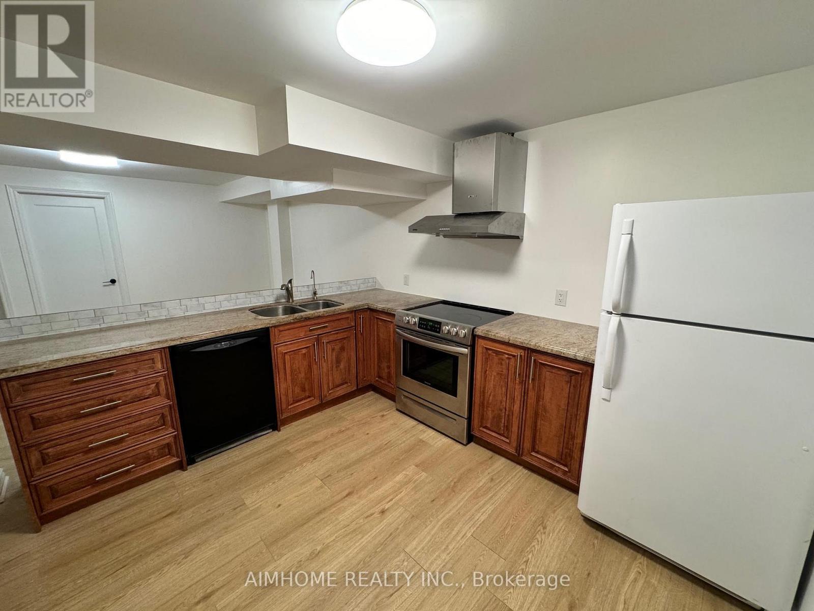 Bsmt 56 Crystal Drive, Richmond Hill, Ontario  L4C 7Y3 - Photo 4 - N13879270