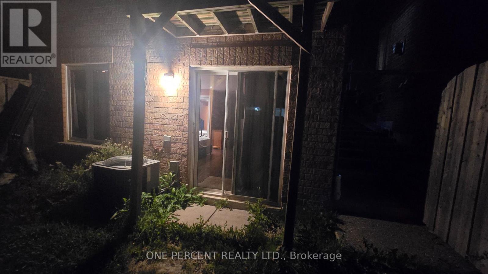 Unknown Address, ,    - Photo 2 - W13879234