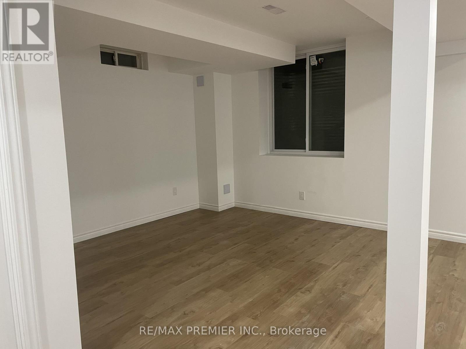 42 Education Road, Brampton, Ontario  L6P 3R7 - Photo 4 - W13879260