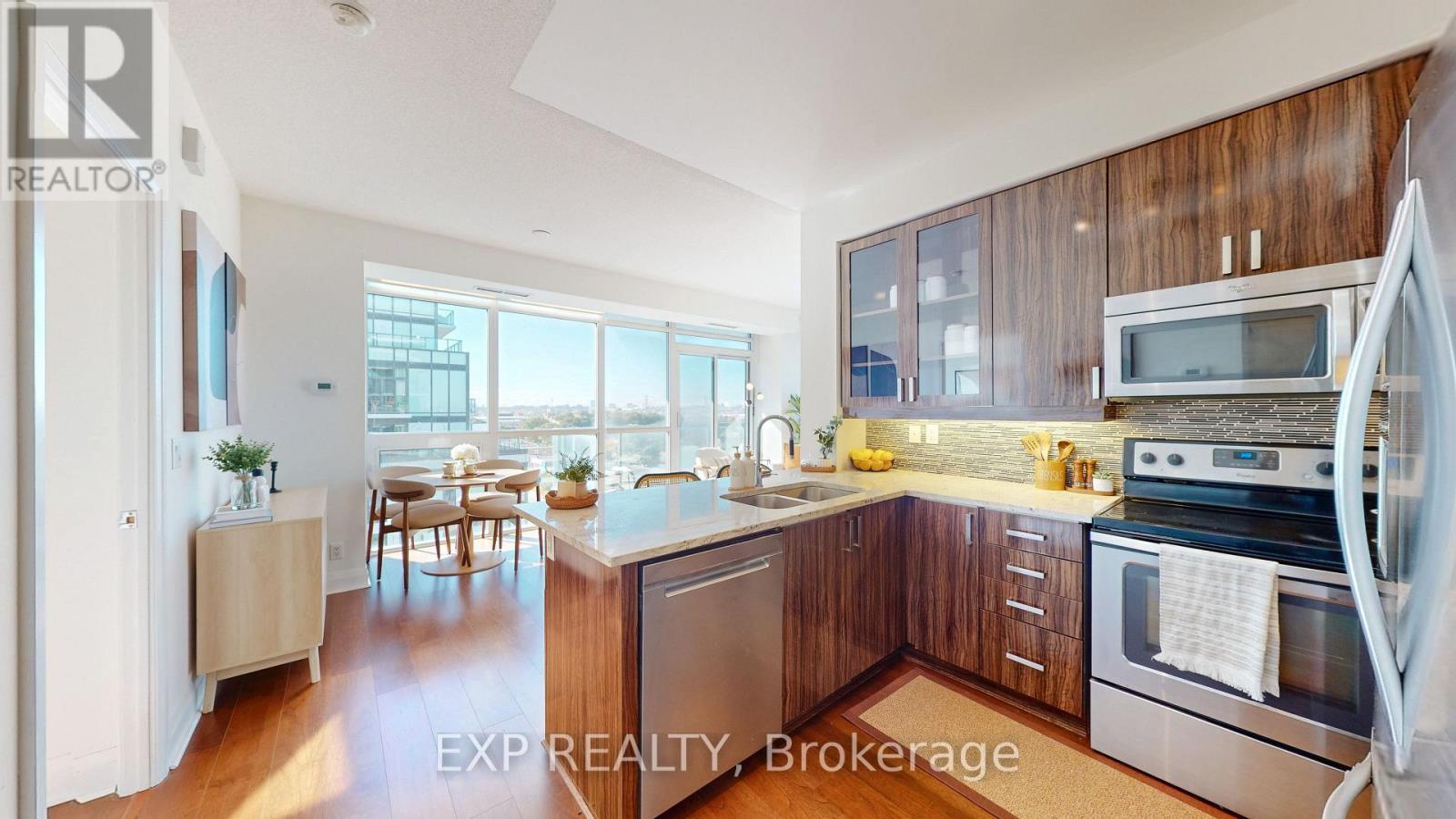 808 - 1185 The Queensway Way, Toronto, Ontario  M8Z 0C6 - Photo 4 - W13879264