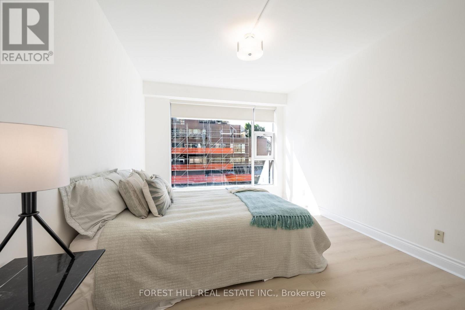 215 - 77 Avenue Road, Toronto, Ontario  M5R 3R8 - Photo 32 - C13878912