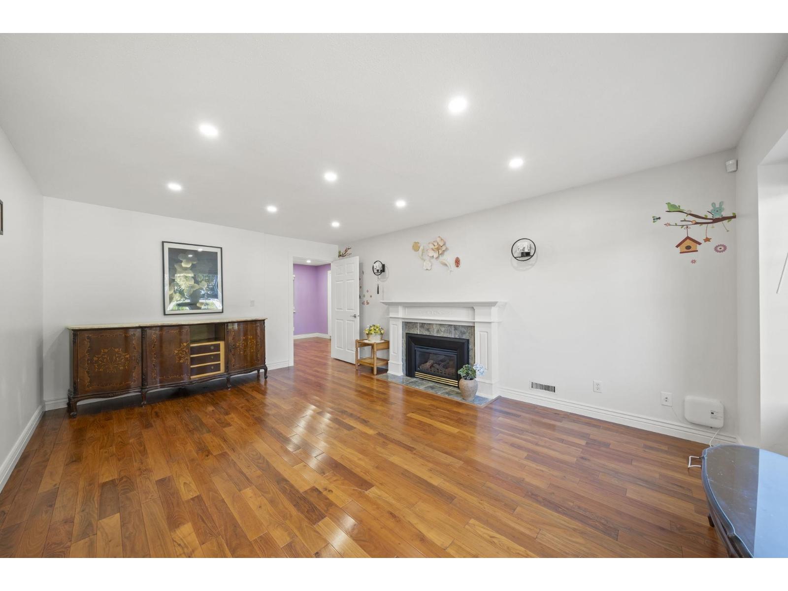 9435 156a Street, Surrey, British Columbia  V4N 3B5 - Photo 8 - R3172478