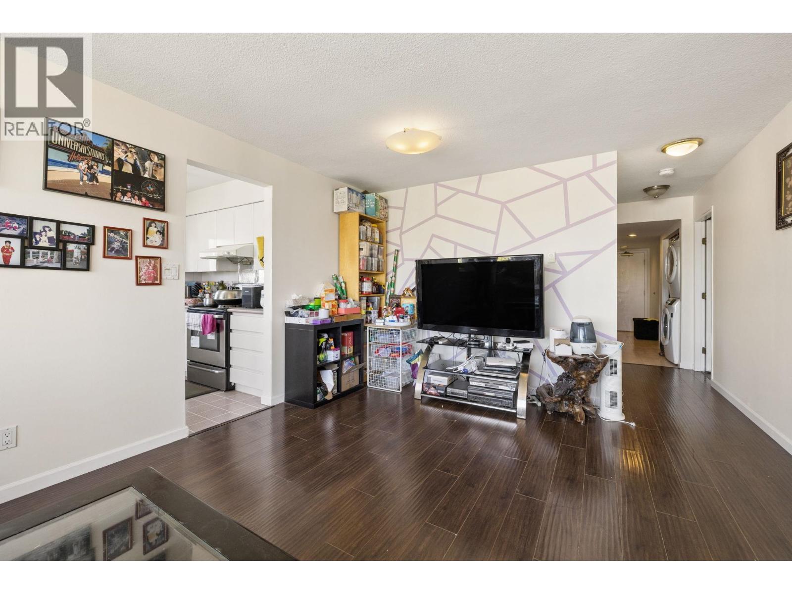 1606 9633 Manchester Drive, Burnaby, British Columbia  V3N 4Y9 - Photo 12 - R3174046