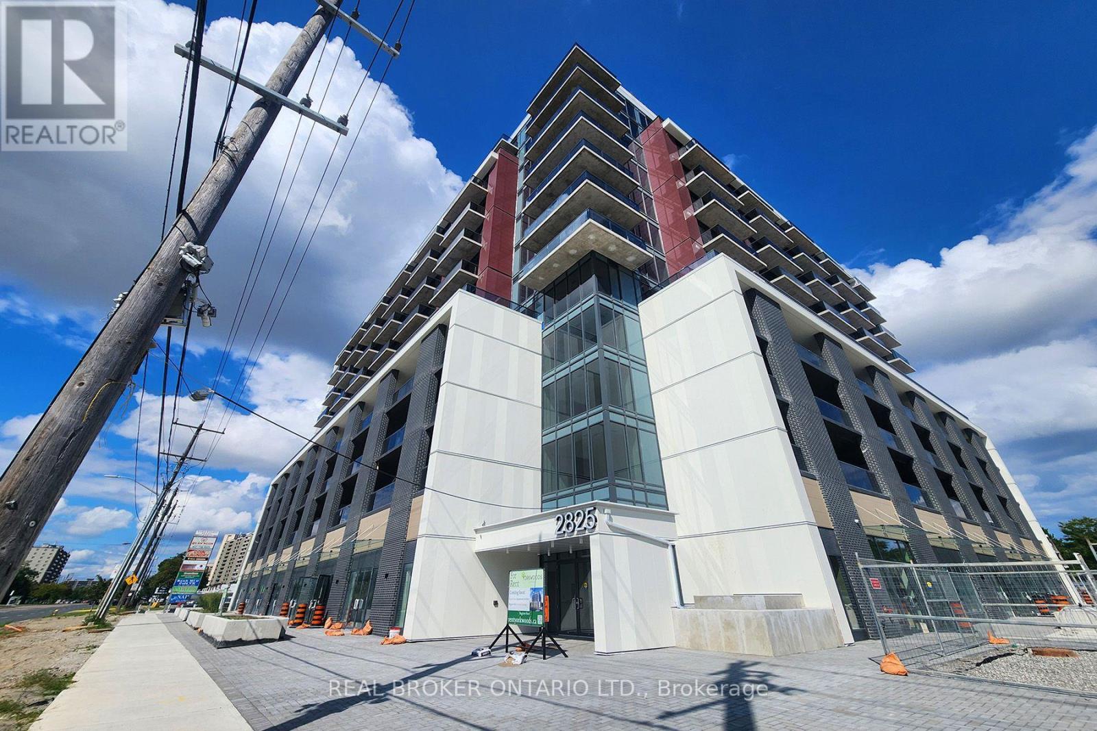 604 - 2825 JANE STREET, Toronto, Ontario