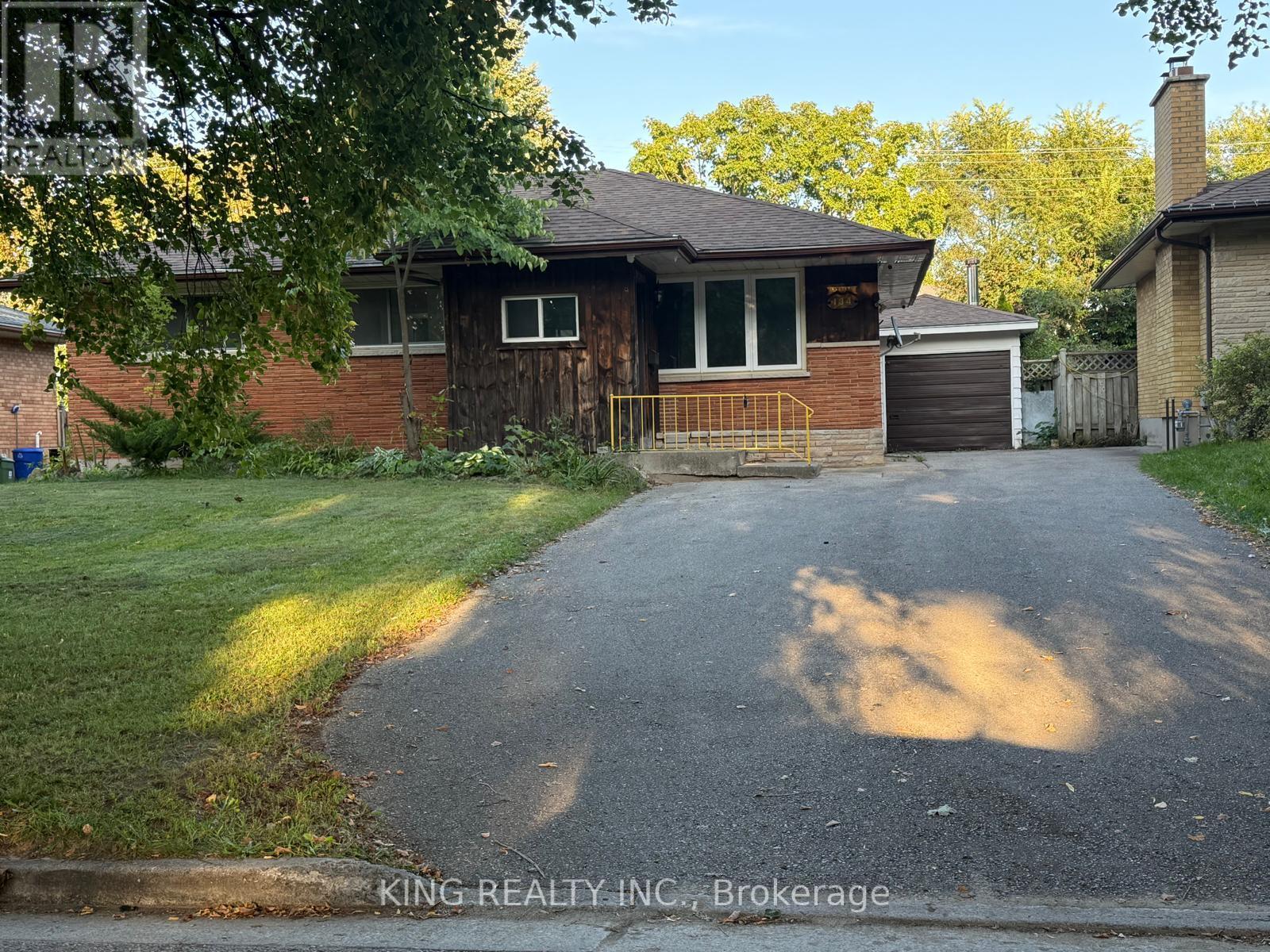 134 Mark Street, London East, Ontario N5V 2G9 - Photo 3 - X13698682