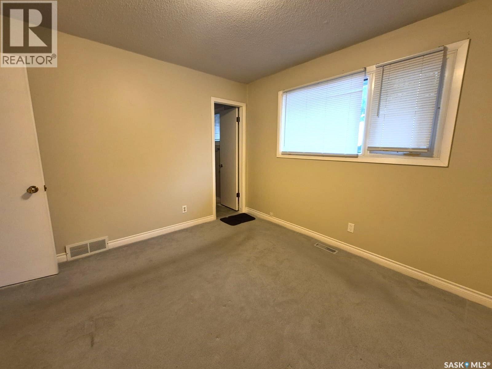 64 Clarewood Crescent, Yorkton, Saskatchewan  S3N 2V2 - Photo 20 - SK050005