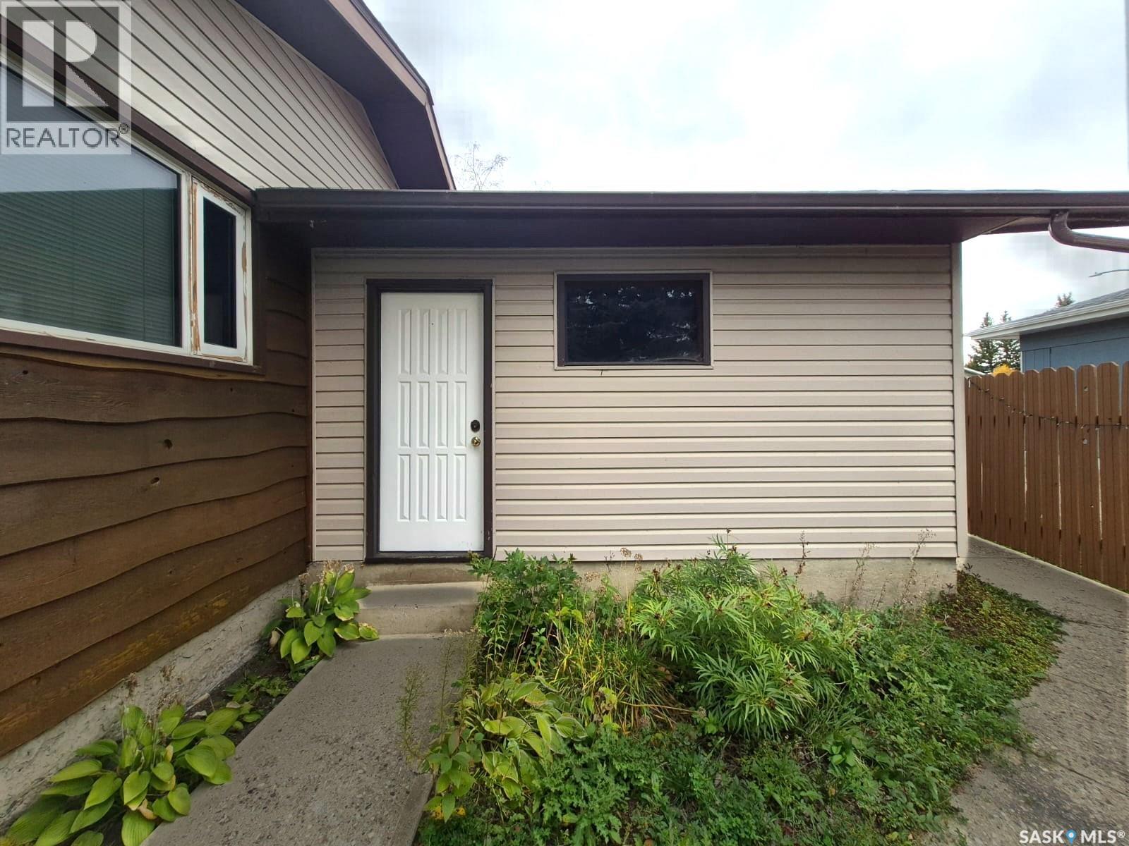 64 Clarewood Crescent, Yorkton, Saskatchewan  S3N 2V2 - Photo 36 - SK050005