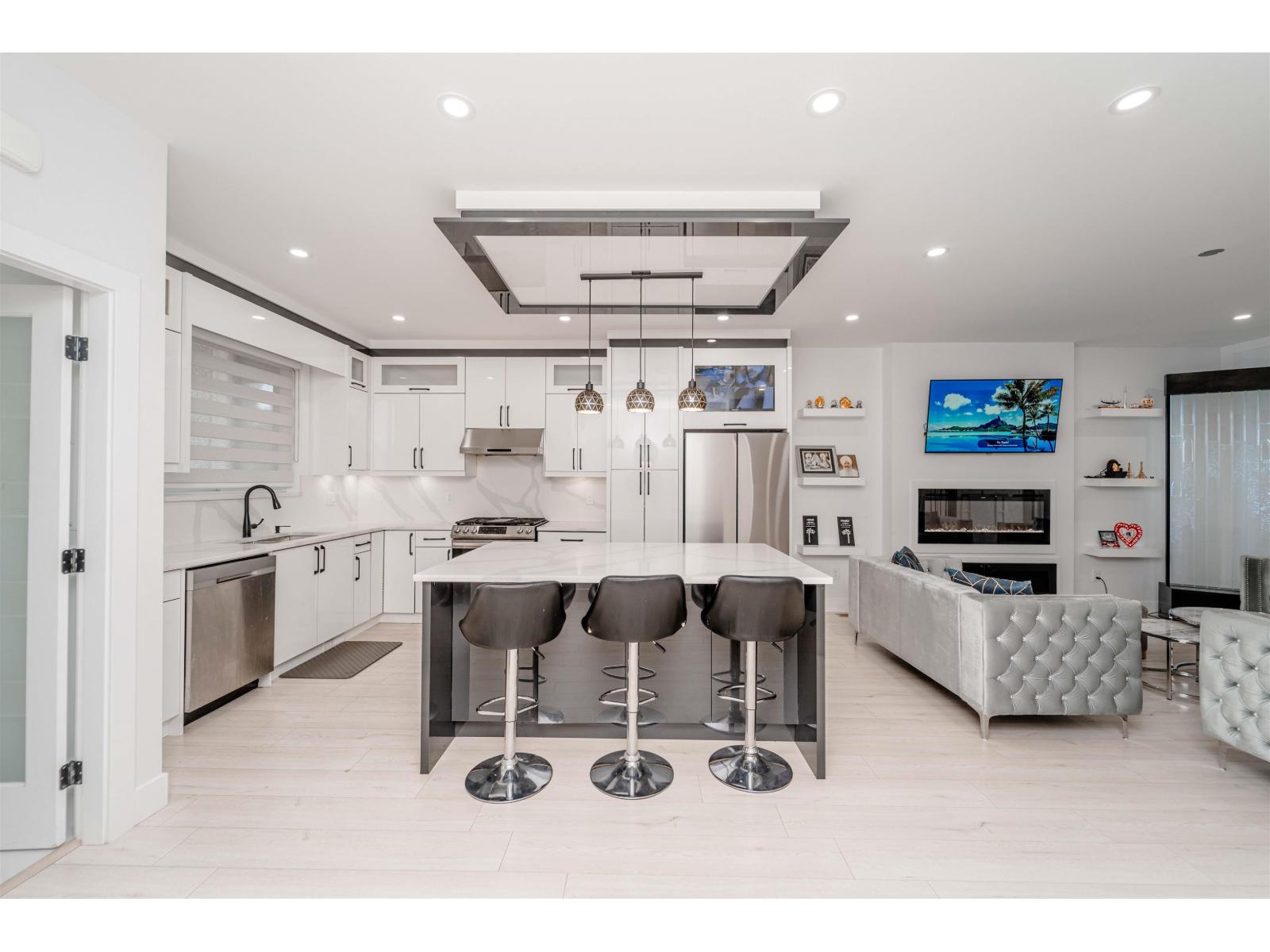 33227 5 Avenue, Mission, British Columbia  V2V 1V9 - Photo 8 - R3173063