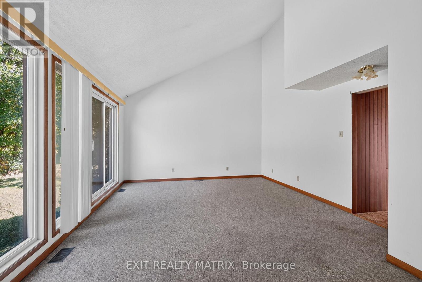 279 Felton Crescent, Russell, Ontario  K4R 1E5 - Photo 11 - X13879334