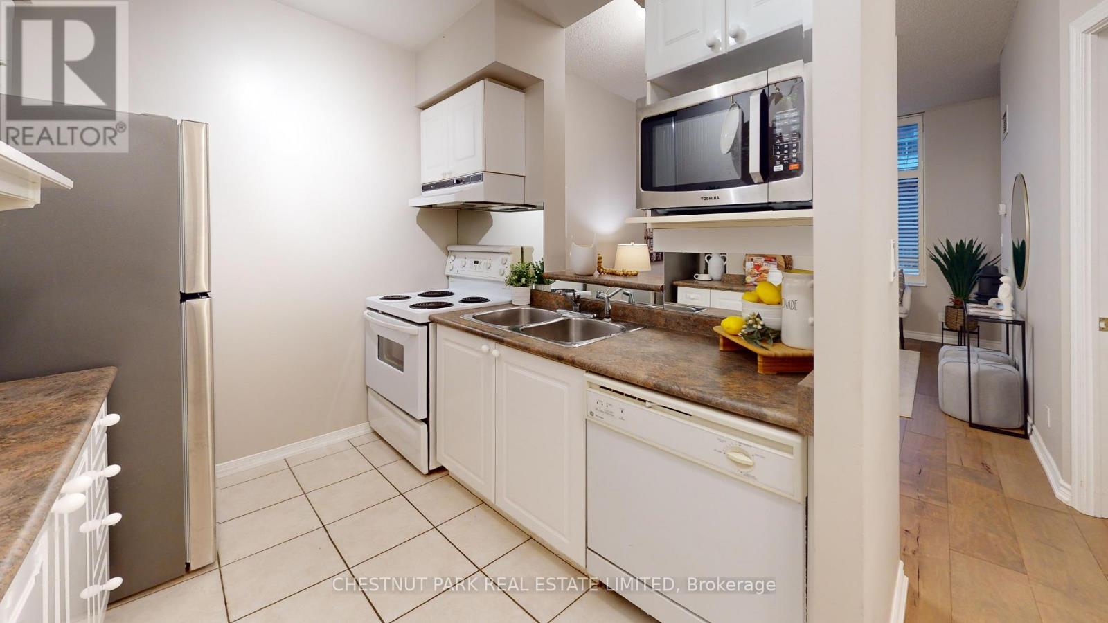 307 - 39 Jarvis St Street, Toronto, Ontario  M5E 1Z5 - Photo 13 - C13879320