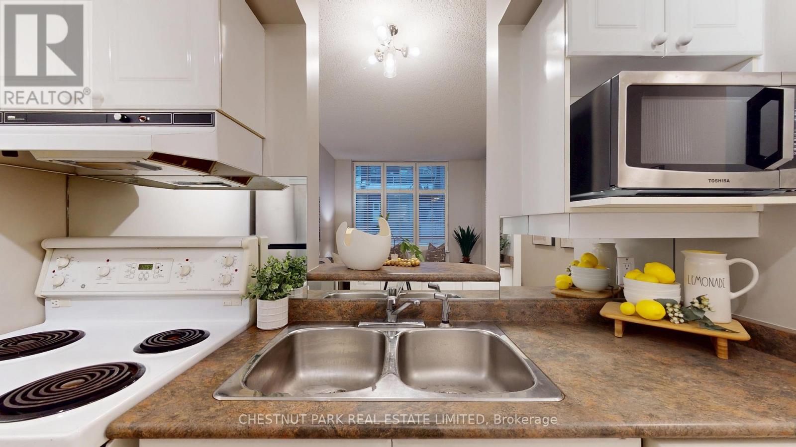 307 - 39 Jarvis St Street, Toronto, Ontario  M5E 1Z5 - Photo 15 - C13879320