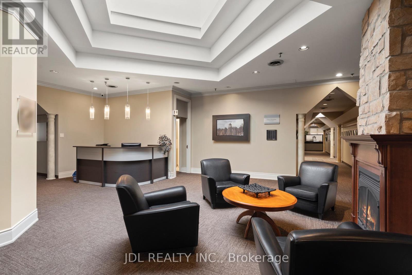 20 Upjohn Road, Toronto, Ontario  M3B 2V9 - Photo 2 - C13879328