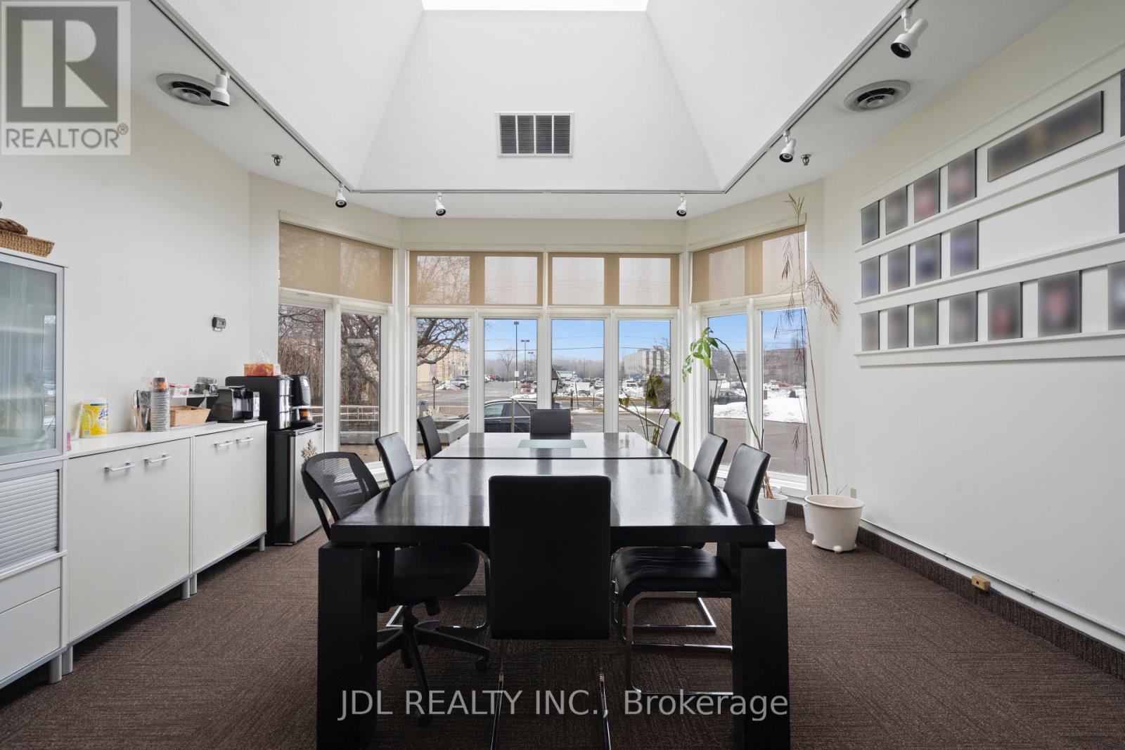 20 Upjohn Road, Toronto, Ontario  M3B 2V9 - Photo 7 - C13879328