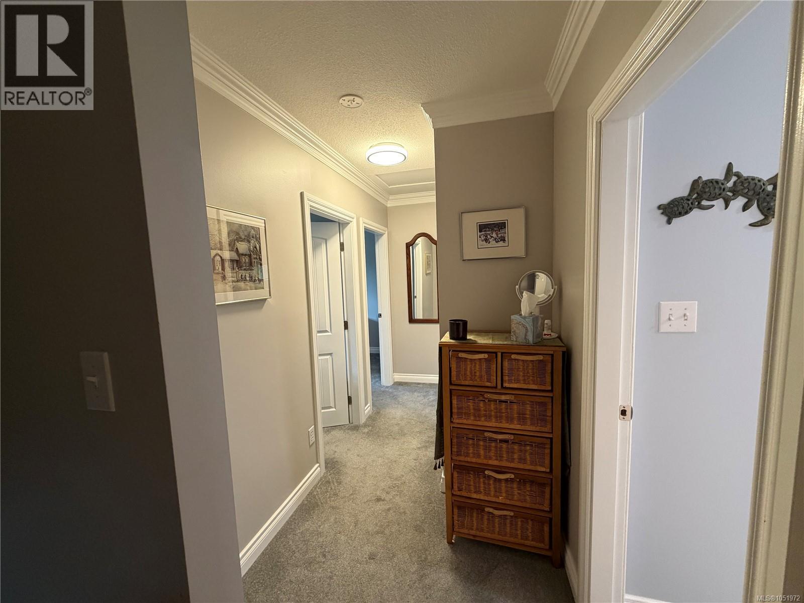 202 Haida Ave