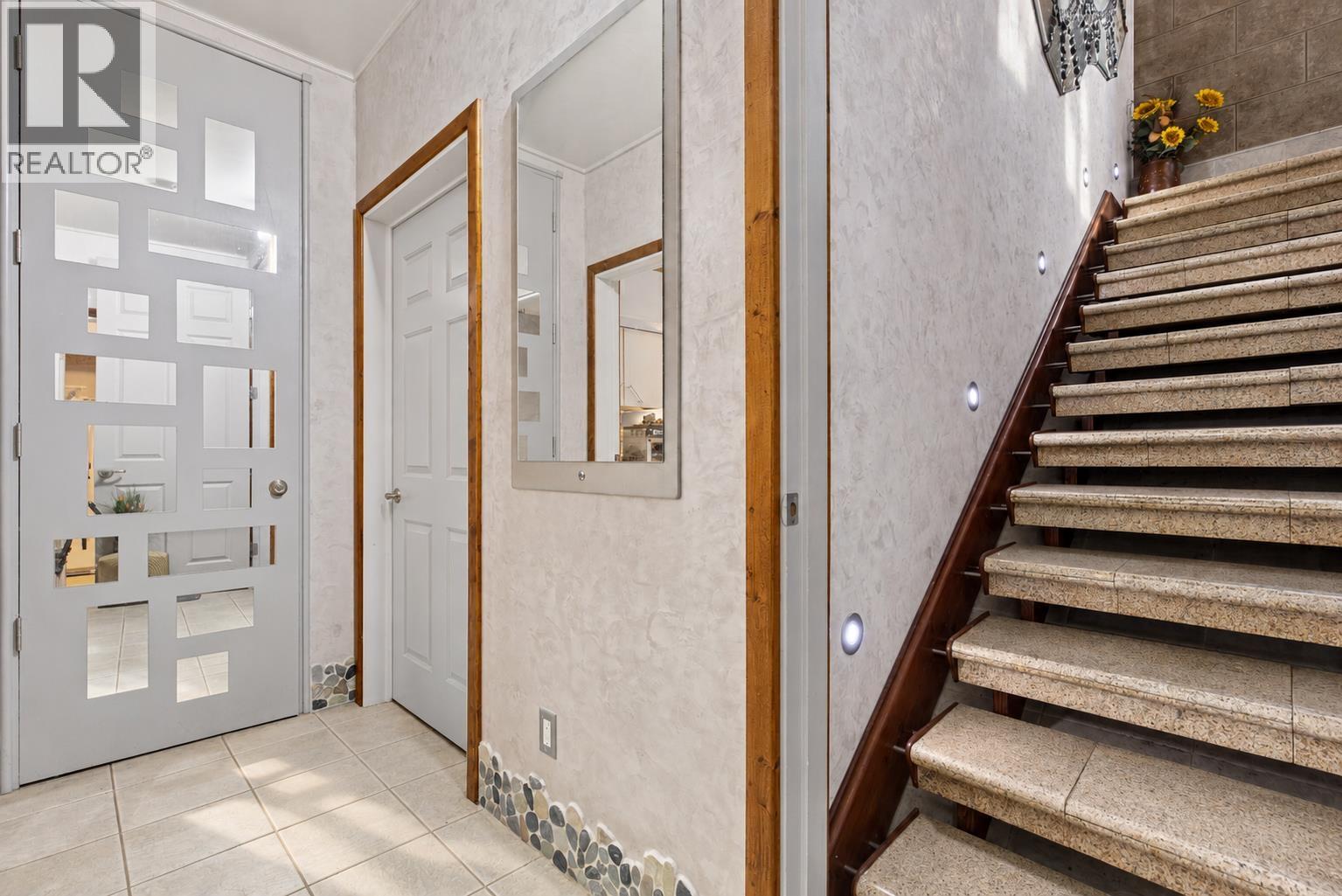 368 E 33rd Avenue, Vancouver, British Columbia  V5V 2Z9 - Photo 13 - R3172526