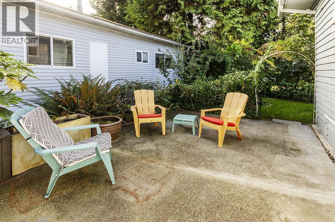 227 Tomahawk Avenue, West Vancouver, British Columbia  V7P 1C4 - Photo 17 - R3173968