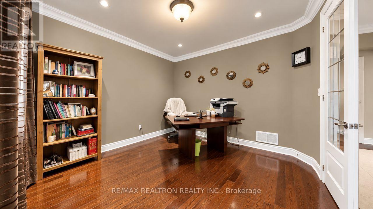 50 Sir Francesco Street, Vaughan, Ontario  L6A 0E8 - Photo 8 - N13767580