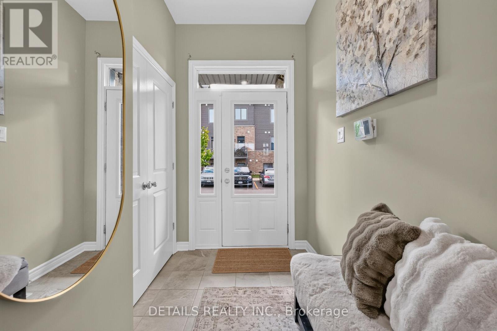 744 Dearborn Private, Ottawa, Ontario  K1T 0W3 - Photo 5 - X13879346