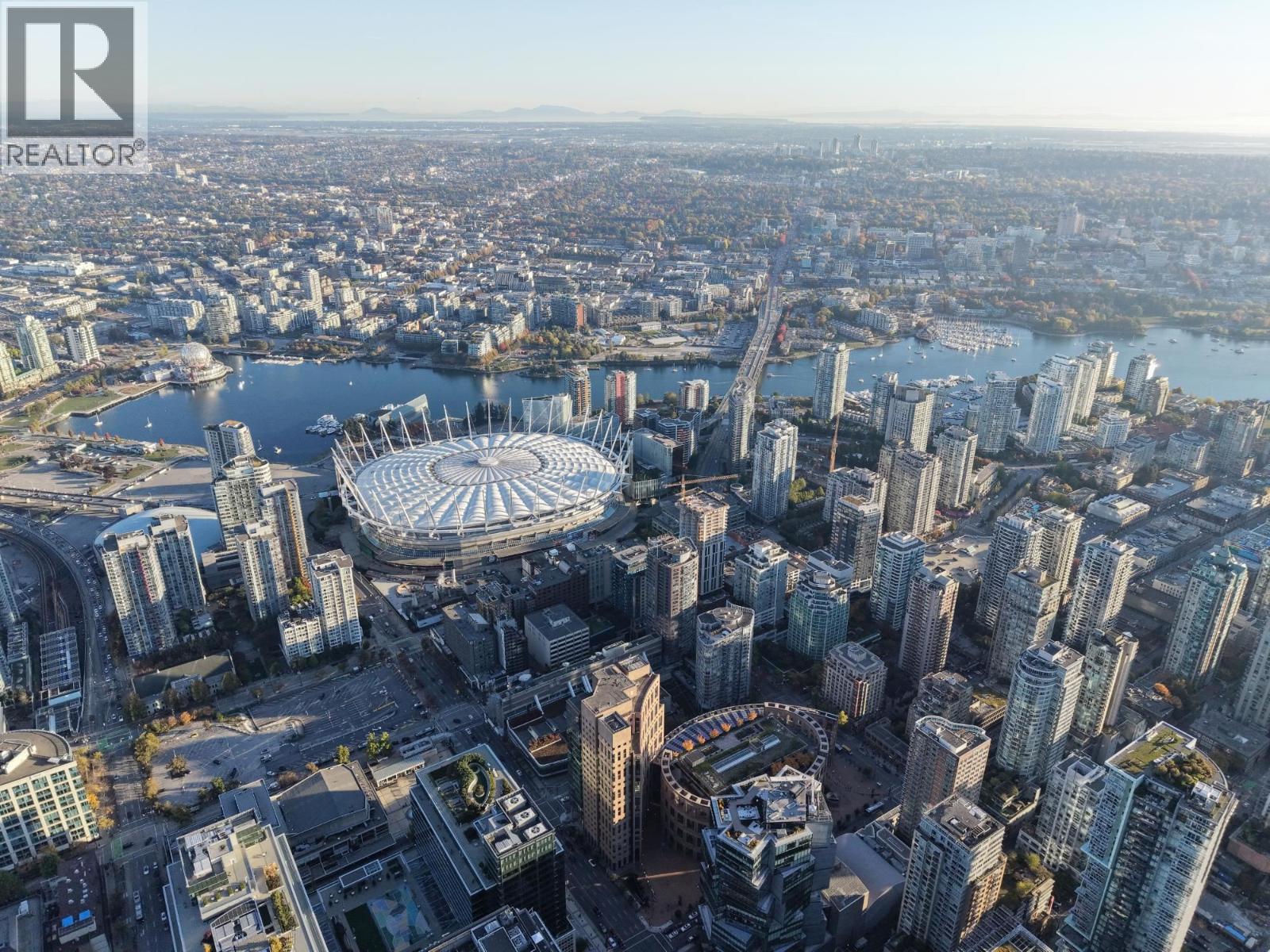 2508 233 ROBSON STREET