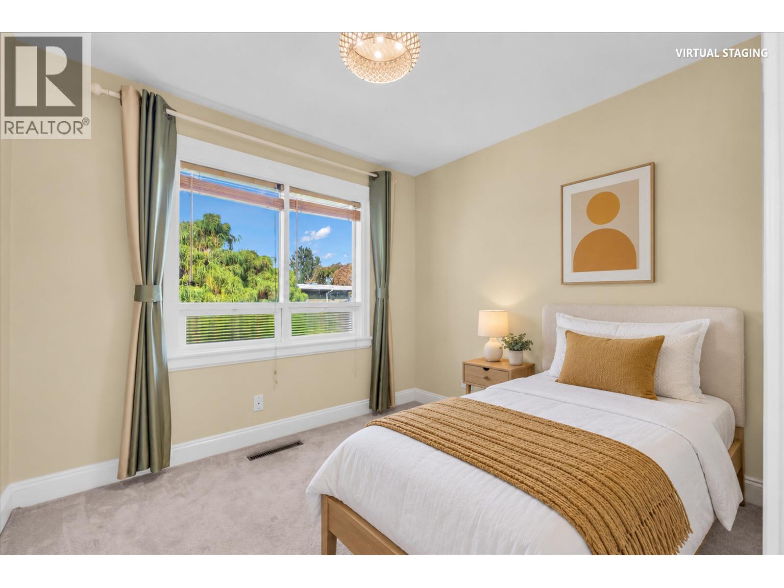 8758 Crest Drive, Burnaby, British Columbia  V3N 4A2 - Photo 15 - R3174052