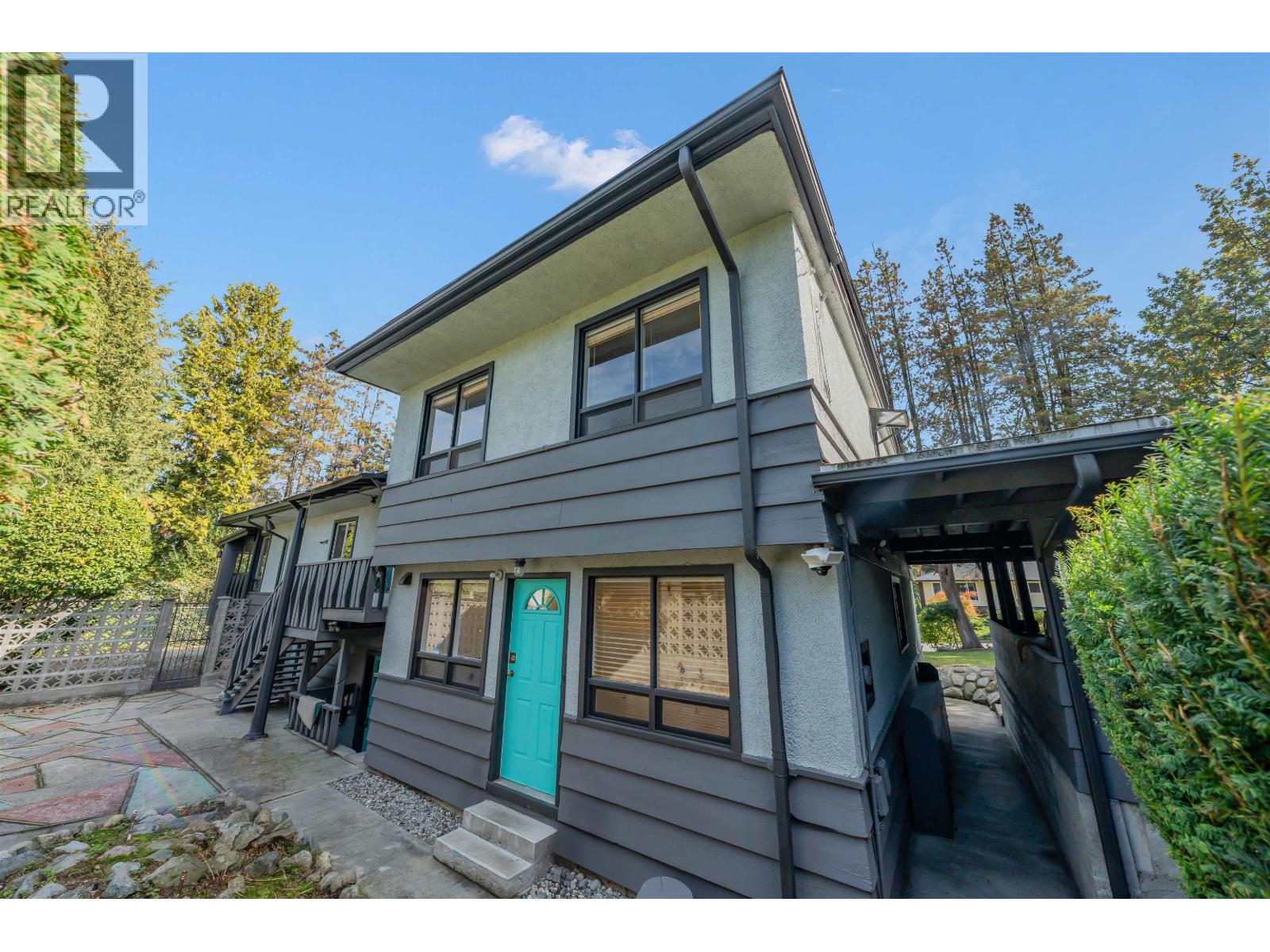 8758 Crest Drive, Burnaby, British Columbia  V3N 4A2 - Photo 19 - R3174052
