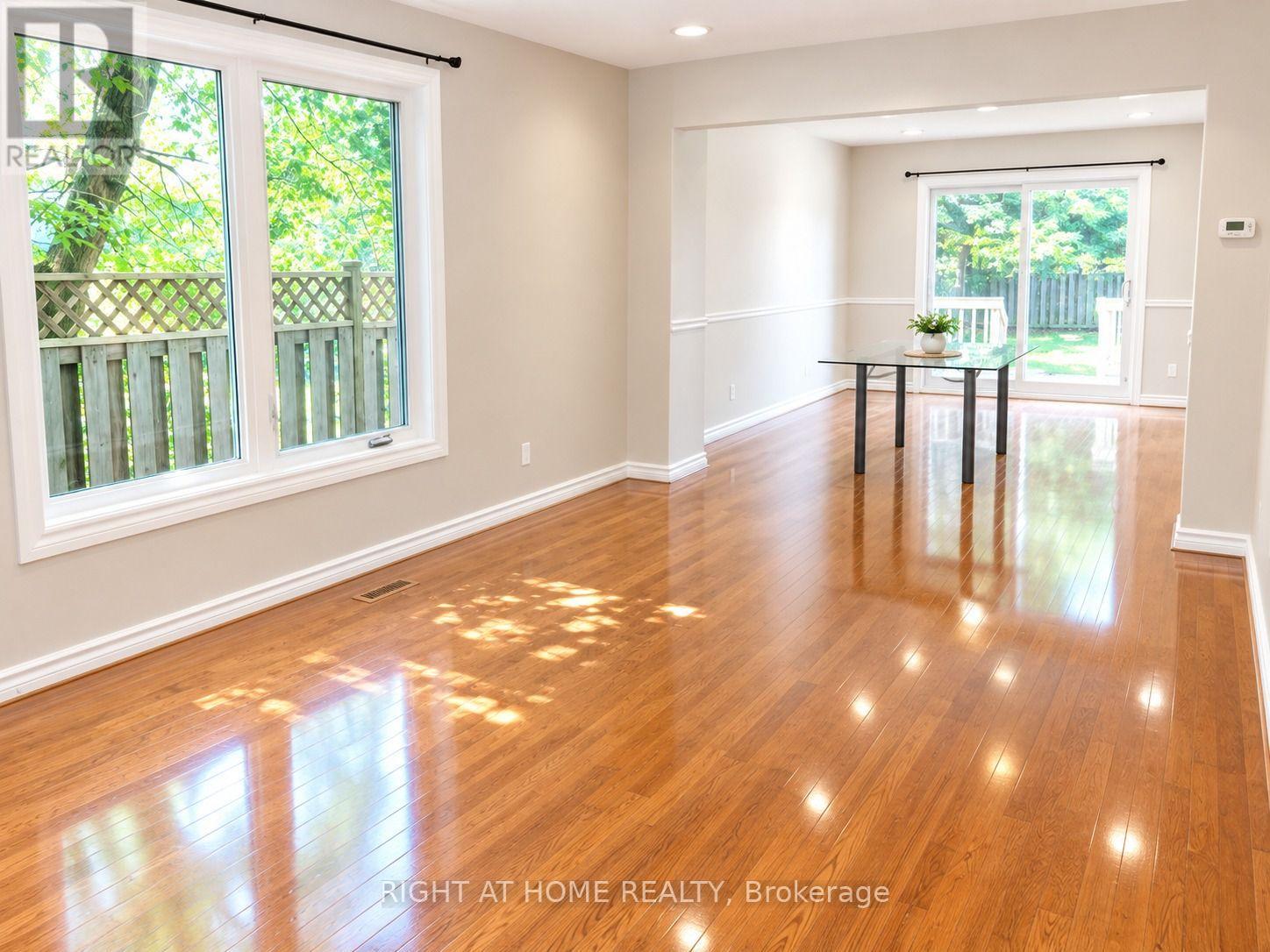 Main - 144 Almore Avenue, Toronto, Ontario  M3H 2J1 - Photo 11 - C13874594