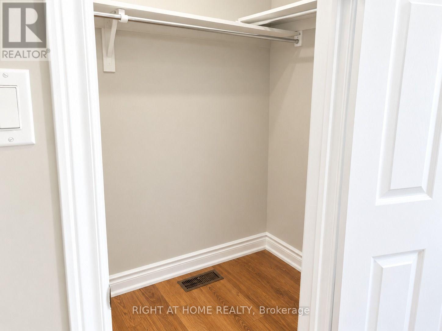 Main - 144 Almore Avenue, Toronto, Ontario  M3H 2J1 - Photo 19 - C13874594