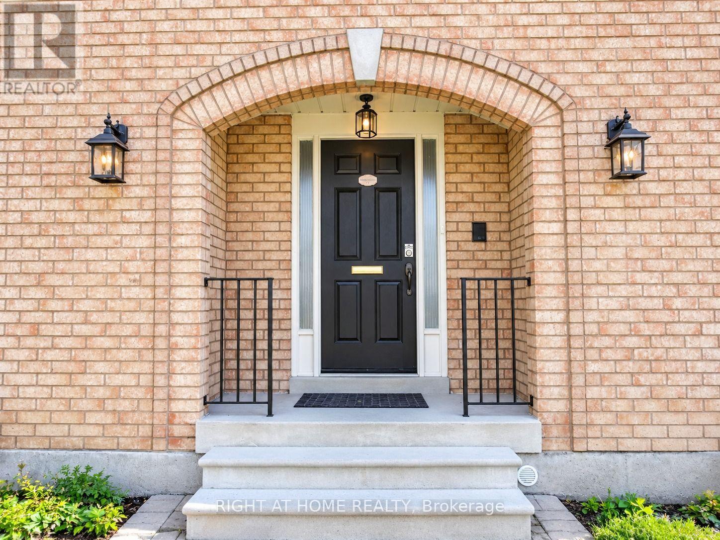 Main - 144 Almore Avenue, Toronto, Ontario  M3H 2J1 - Photo 2 - C13874594
